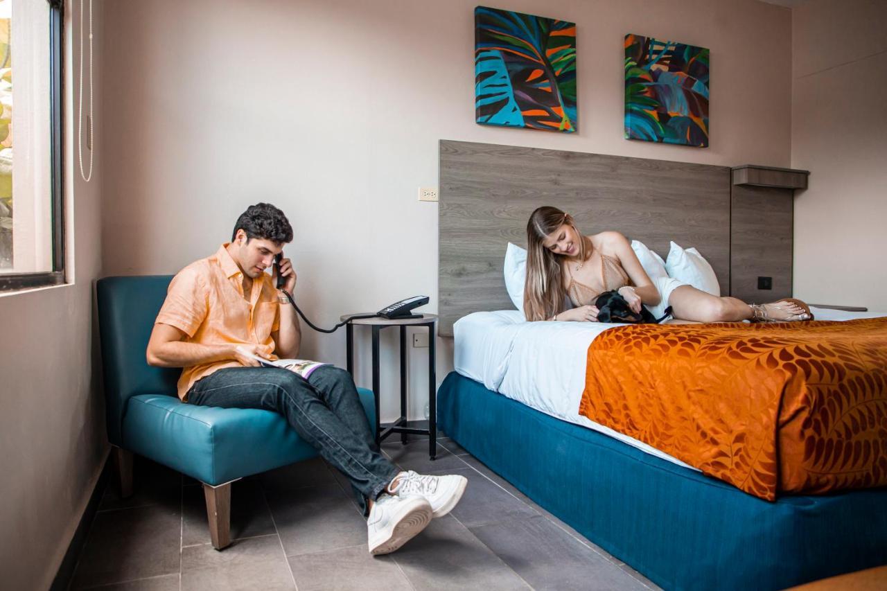 Parador El Faro Aguadilla Kültér fotó
